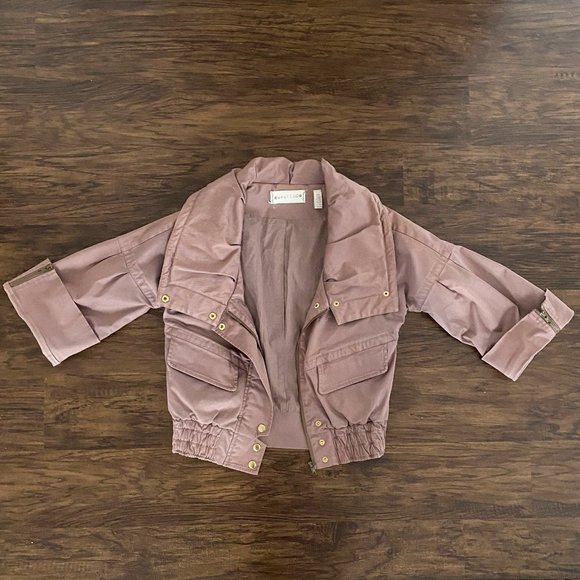 Jacket - Picture 7 of 7